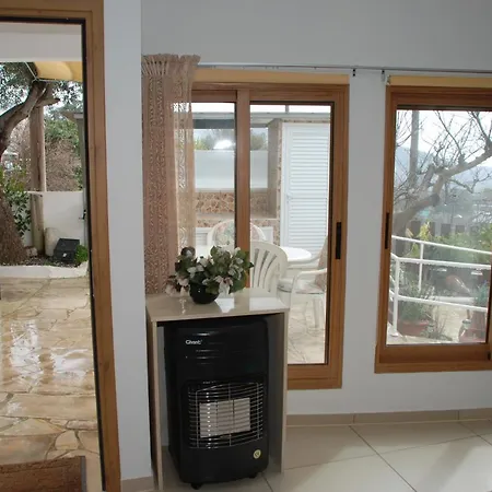 Kanarinis House * Όμοδος