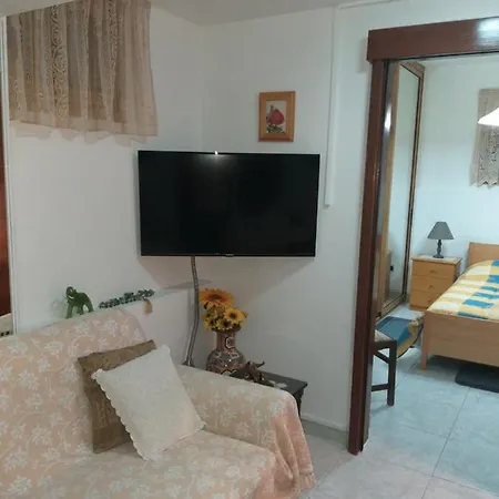 Kanarinis House Apartment Omodos